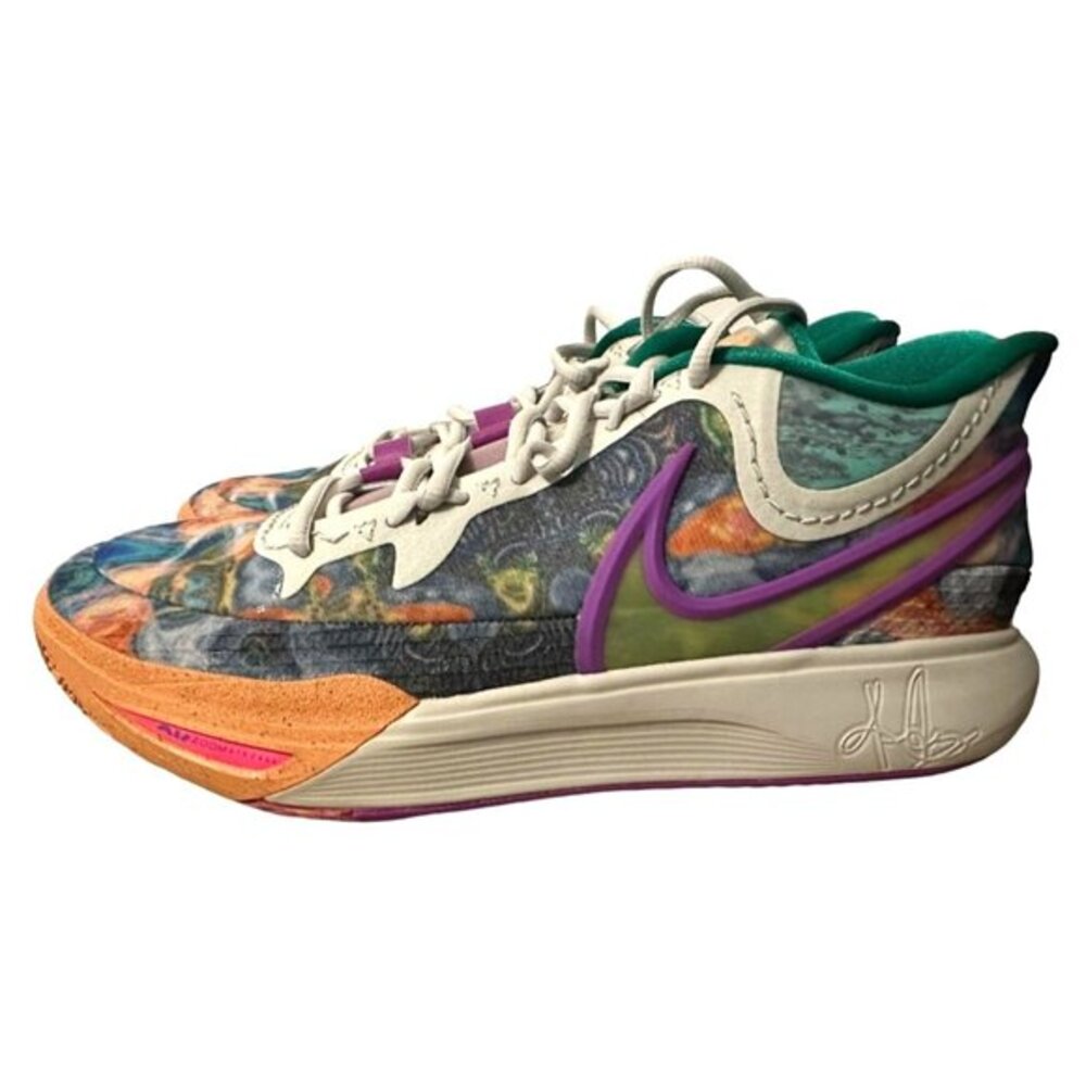 Nike Kyrie 8 Circle‎ Of Life Shoes Men's Size 10.5 NWOT